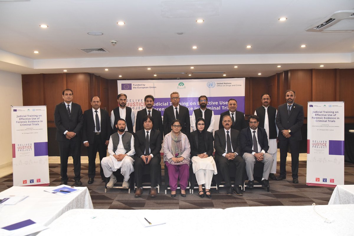 Balochistan judges convene in Lahore for a 3-day training on the role and reliability of forensic evidence. Conducted by <a href="/UNODCPakistan/">UNODC Pakistan</a> and funded by <a href="/EUPakistan/">EUPakistan</a>, the initiative strengthens evidence-based adjudication in complex criminal cases.
