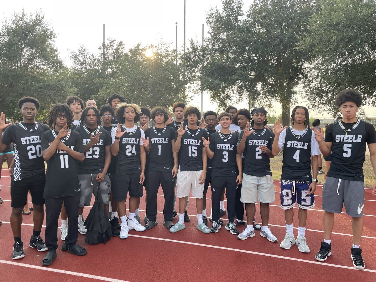 Steele Basketball tweet media