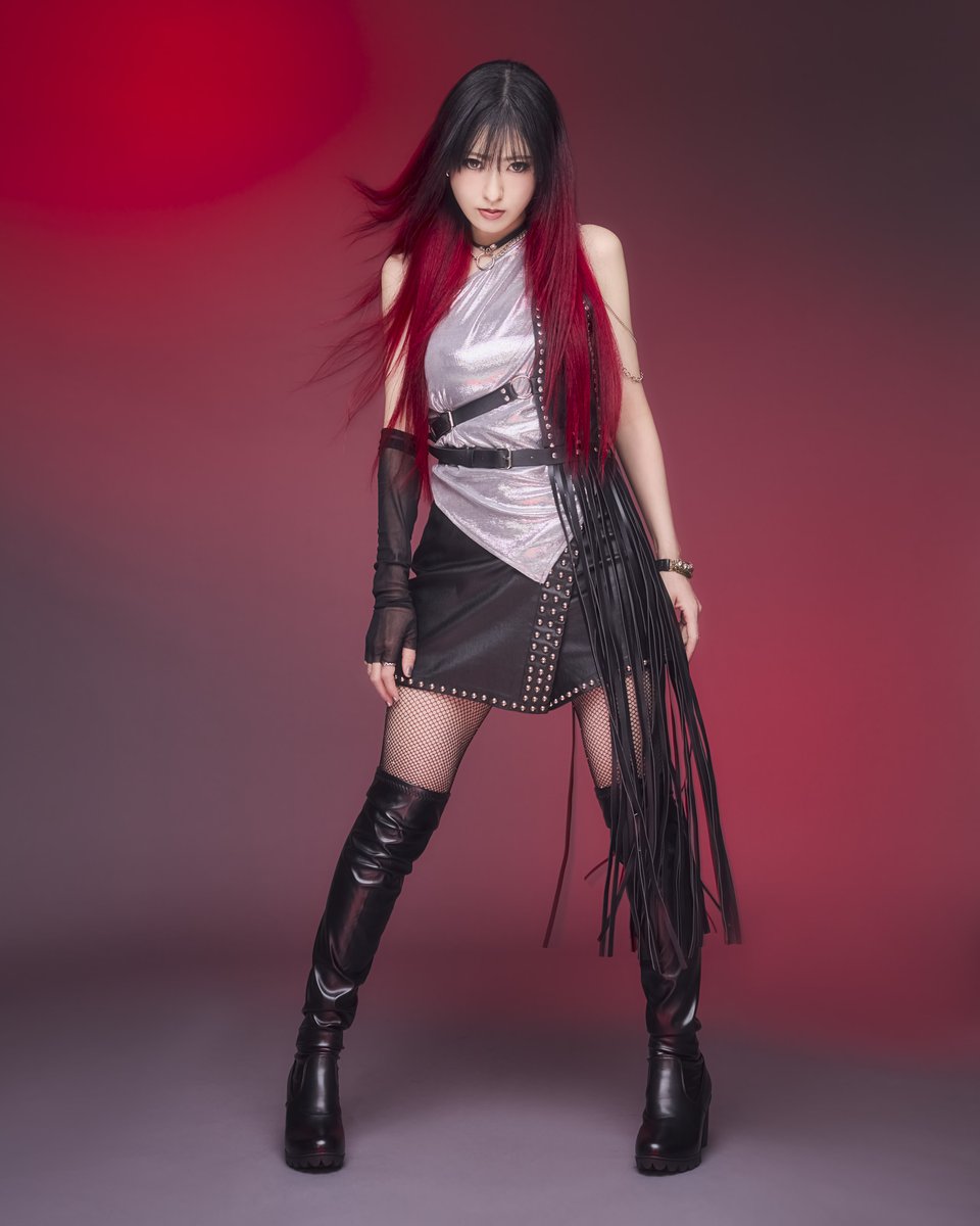 djushijima's tweet image. 【#ＦＭ岡山 #フレモニ （7:30～10:00）放送中】
♪ #Believer #大山まき ♪
8/20リリースの3rdソロアルバム『I AM』収録。

#井原市 出身のロック＆メタルシンガー。

現在ワンマンツアー中。岡山は10/13（月・祝）CRAZYMAMA KINGDOMで！

8/29はドリファクにボイスレターが届く予定。