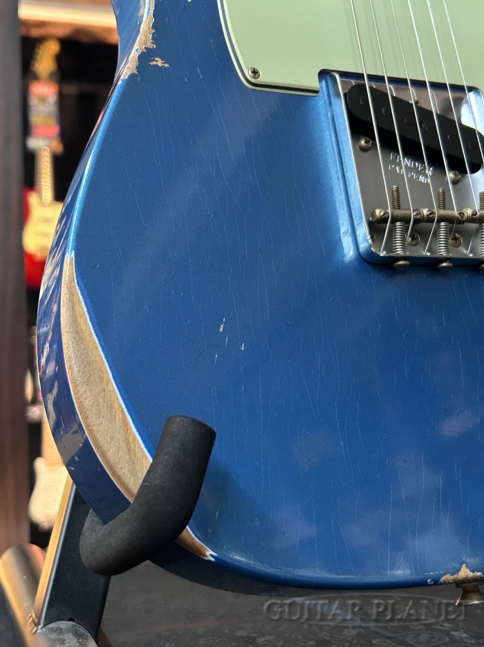 electric_gp's tweet image. 【新着入荷品】
超絶美品中古が入荷!!
メタリックカラー以上に格好良いウェザーチェックは
私は知りません！
しかも軽量個体3.25kg！

Fender Custom Shop 
Custom Collection 1963 Telecaster Relic -Lake Placid Blue- 2024USED!!
guitarplanet.co.jp/product/detail…
#ギタプラ #テレキャスター 
#telecaster