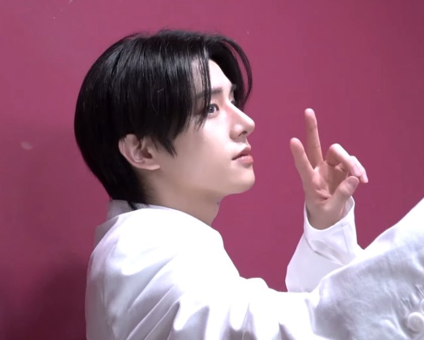 스페셜 포카 이건가보다 ㅎㅎ 이뿐이 💓💓