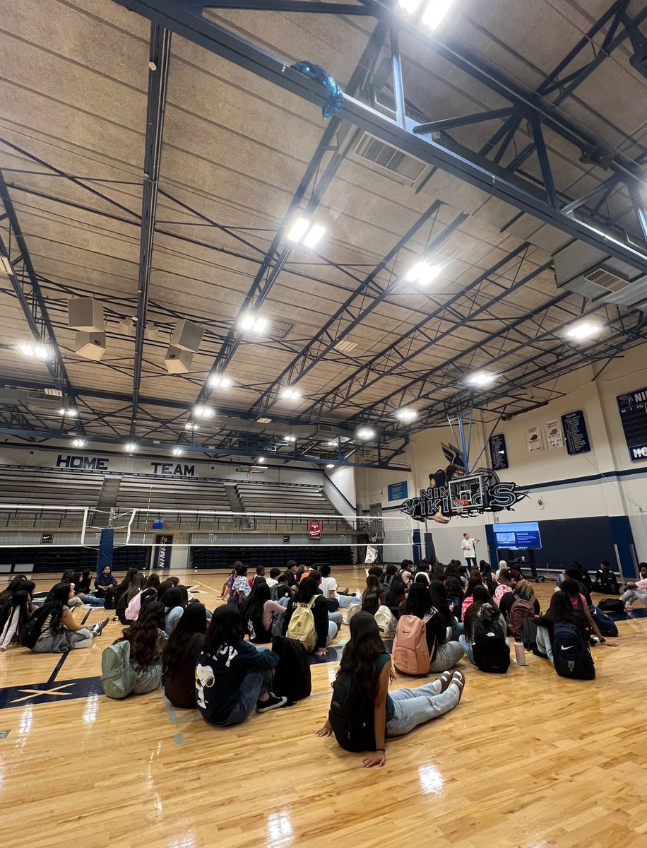IISDAthletics's tweet image. The @NimitzVikings girls’ athletics program displaying their commitment to coach and play the Texas Way! #PlayTheTexasWay @uiltexas @THSCAcoaches @OfficialTHSADA @2Wordstv