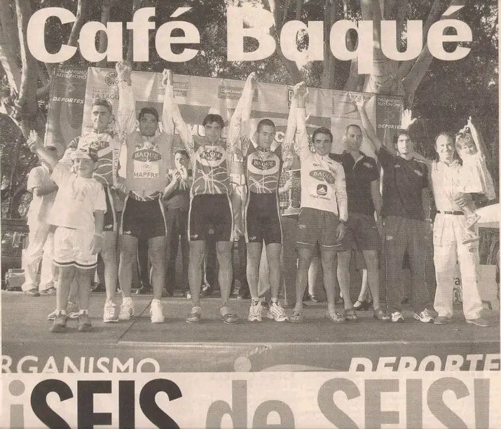 Tremenda alegría de ver que un año más, todo preparado para una nueva edición de la Vuelta Tenerife.
Pocas personas y mucho trabajo. Pero la ilusión, lleva lejos...
Un abrazo amigos 🚴🚴💪💪