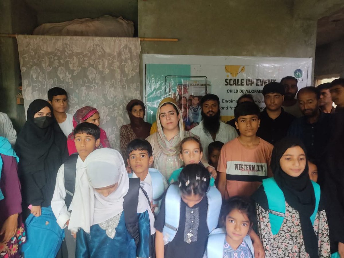 i_CHINAR's tweet photo. 4/4 by ensuring they receive the guidance, resources, and opportunities they need to grow and thrive.

#CHINARInternational #ChildDevelopment #CommunityDevelopment #ChildWelfare #ScaleUpProgram #SupportChildren #NGOSupport https://t.co/mIM49mnUca