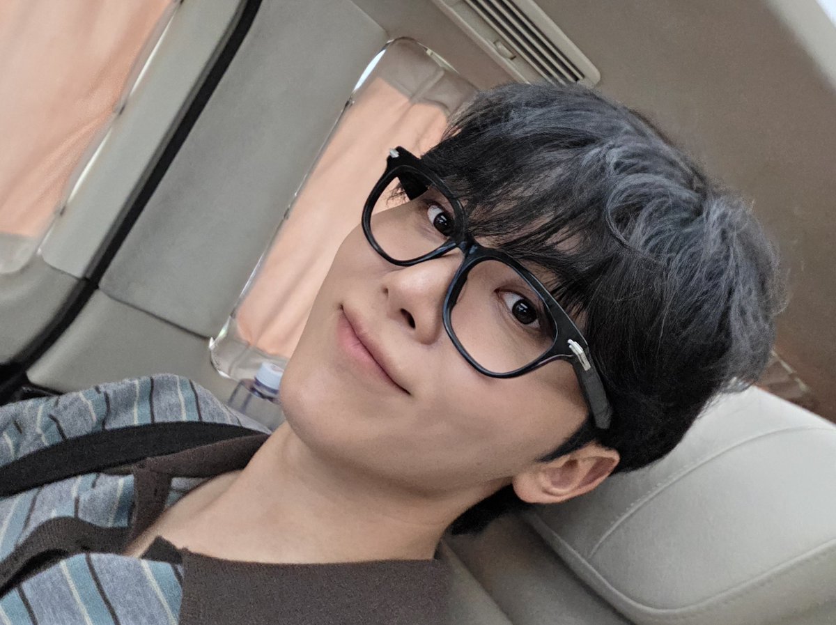 250821 seungkwan weverse 🌟 #승관

🍊 mingyu hyung's glasses ㅎㅎ mine