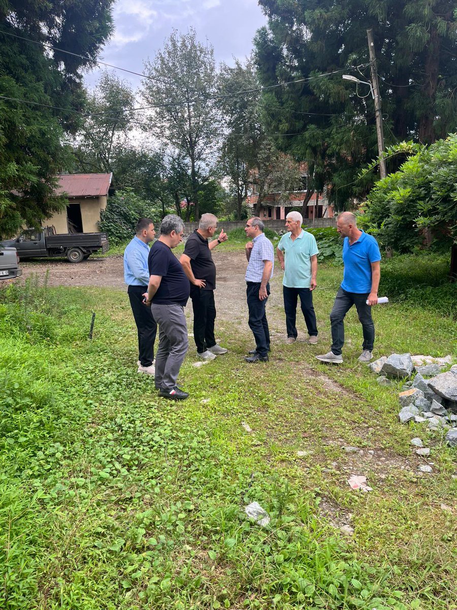 M_Muftuoglu53's tweet photo. Seslikaya Köyü Sağlık Ocağı yeniden hizmet vermeye hazırlanıyor. Sağlık Bakanımız Kemal Memişoğlu’nun talimatları ile Rize İl Sağlık Müdürümüz Gökhan Demiral ve yöneticileri, muhtarımız Atila Yeğen’le birlikte Sağlık Ocağında incelemelerde bulunduk.
@drmemisoglu @rizesaglik https://t.co/vHvqsE7LLd
