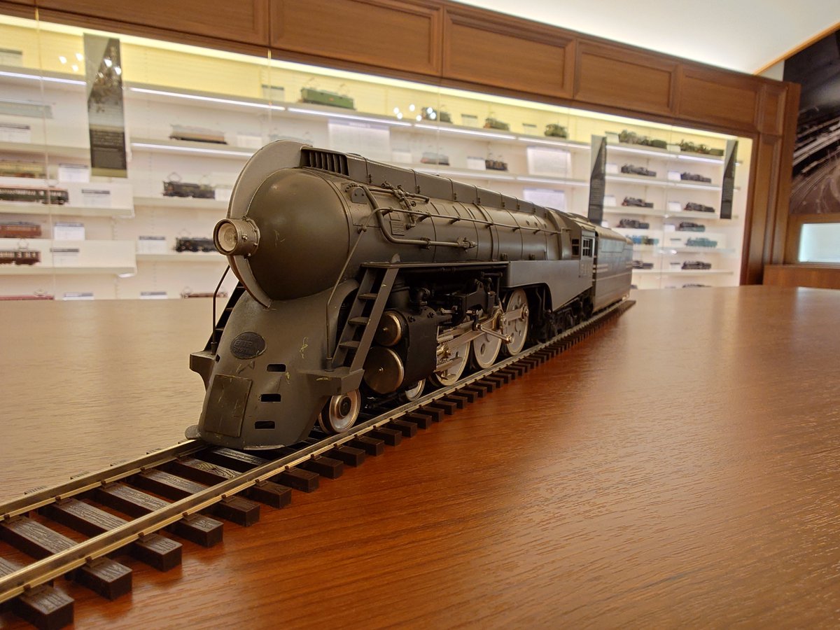 原模型コレクションの中からコナーのモデルとなった「ニューヨーク