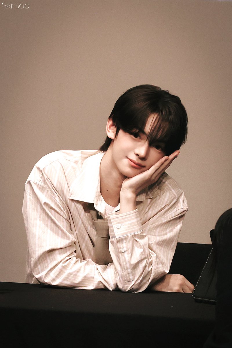 𝐇𝐉 韩振 tweet media