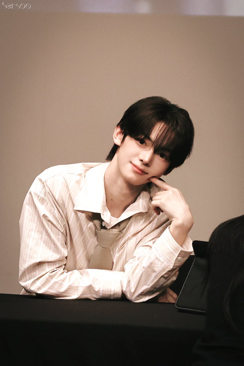 𝐇𝐉 韩振 tweet media