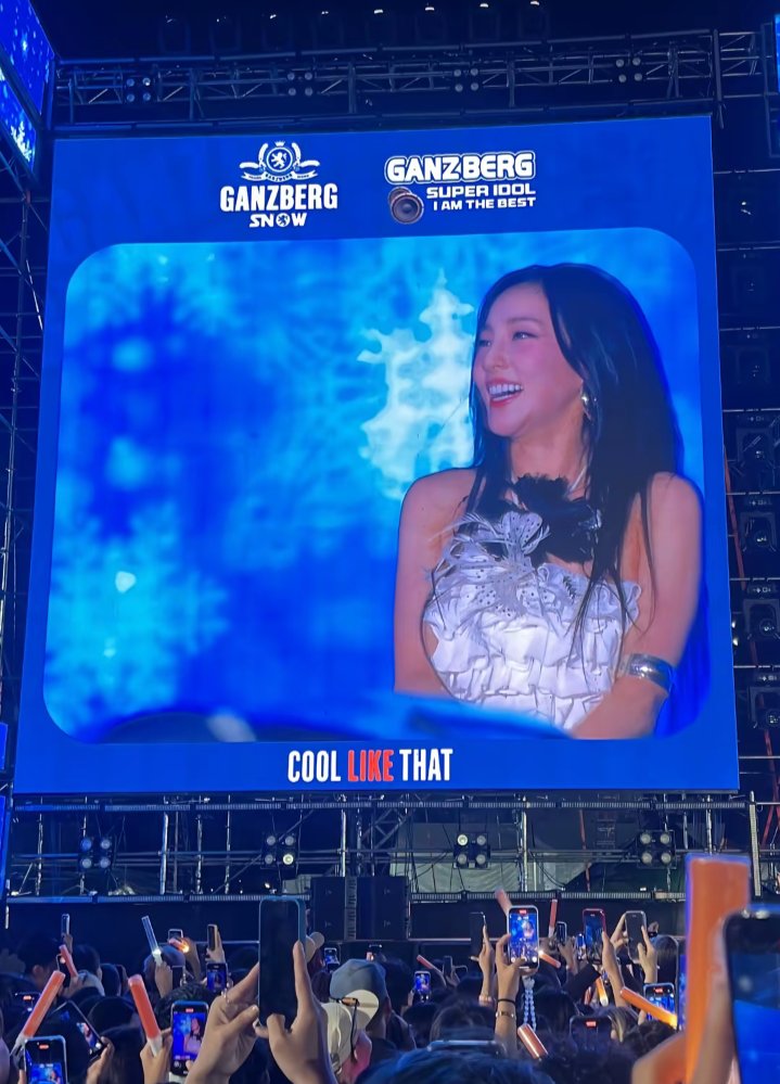 her visuals 😭😭
