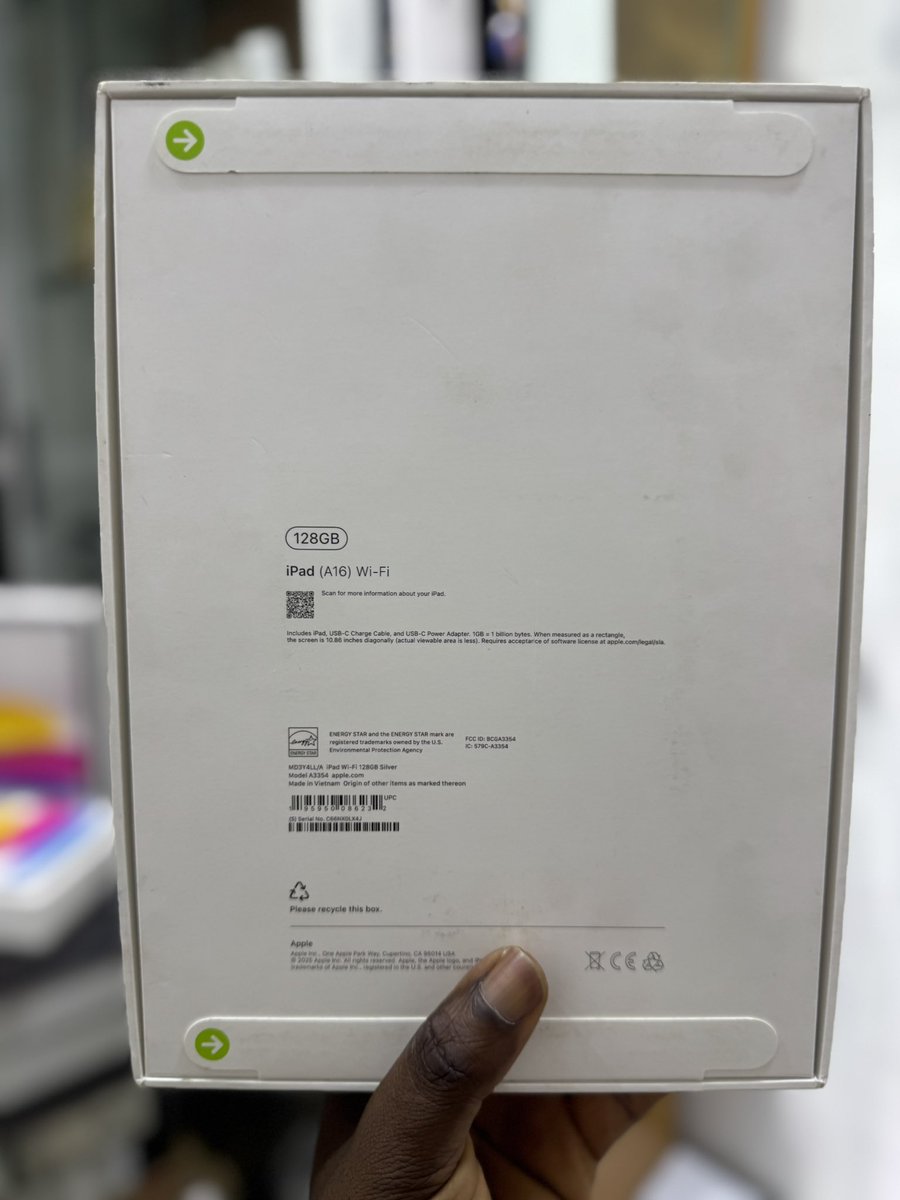 you find this on your TL please retweet.

NEW NON ACTIVE 
2025 iPAD 11th GEN (A16)
128GB STORAGE
WI-FI ONLY 
Available for N550,000 
Office Address: No 2 Pepple street,Ikeja computer Village 
Call or WhatsApp 08037774591

RT so your Anon can see
