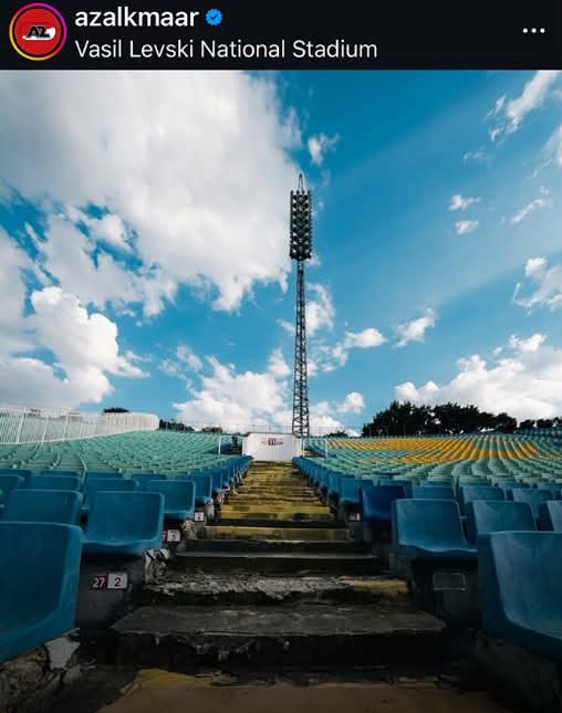 Reality check.
Eastern european brothers.
Еврозона! Синя Зона!🤚