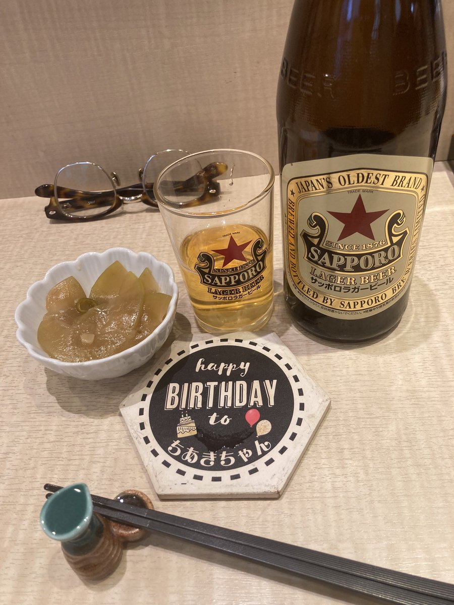 前住んでた駅！いつもの居酒屋でまだ自分専用のコースターと箸置き置いてくれてるの泣く😭