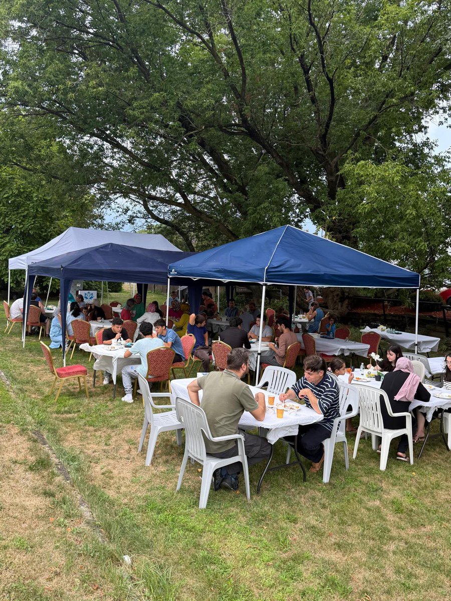 Maple_FDN_RI's tweet image. 🌟 We were honored to host our Noah’s Pudding (Ashure) Gathering with Mayor @mayorbobdasilva joining us! 🏛️✨
An evening filled with gratitude, unity, and tradition — sharing the spirit of community one bowl at a time. 🫶

#MapleFoundation #Ashure #NoahsPudding #CommunityUnity
