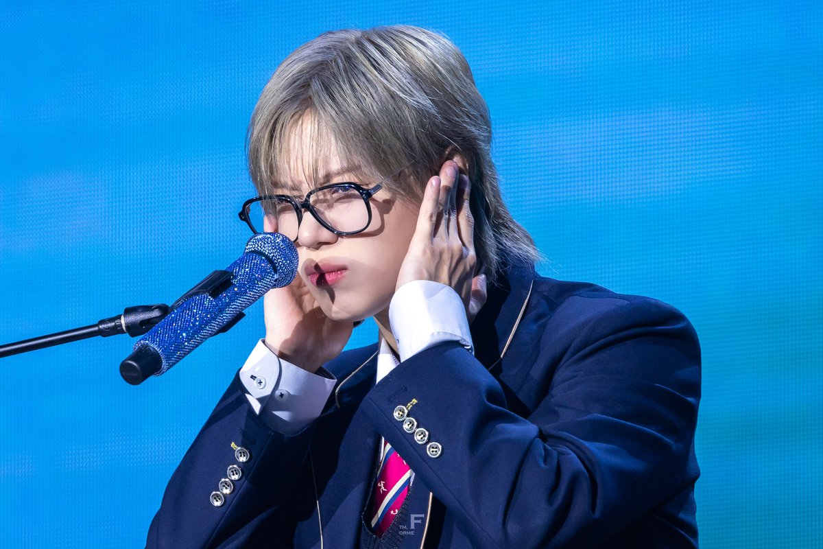 tm_f_orme's tweet photo. 250817 [CLASS-MATE]

몇번을 들어도 모루겟는 표정임🤣

#태민 #TAEMIN #テミン https://t.co/vHGAPm4AXi