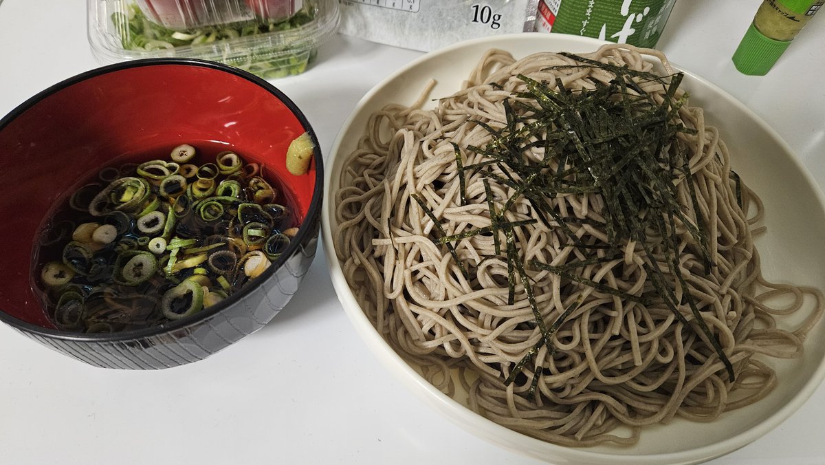 今日は蕎麦😋