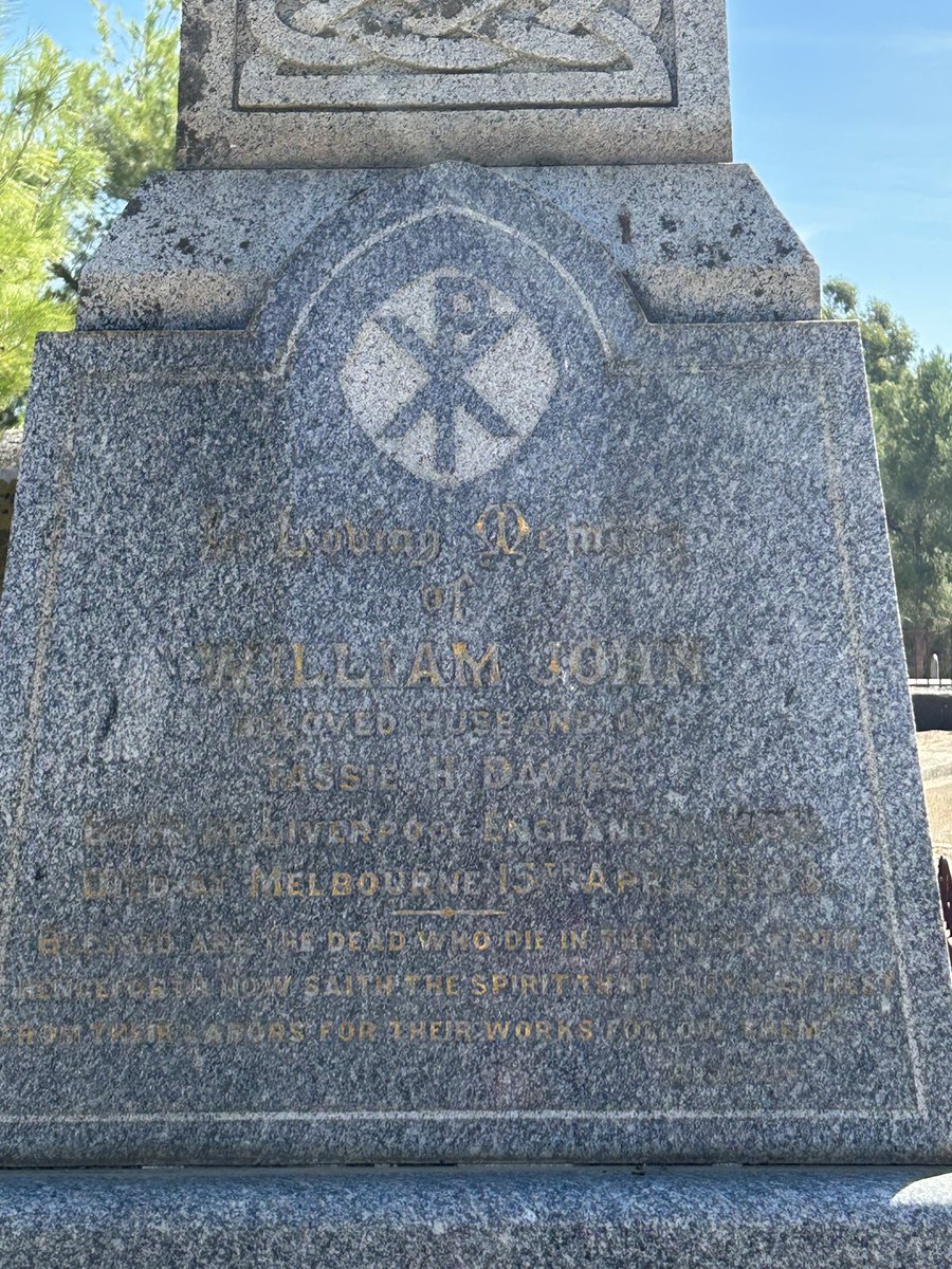 MickDehlsen05's tweet image. A surreal and deeply moving moment - finding my great-great-grandfather's grave and feeling that connection to the past!!💙
#Echuca #april2025