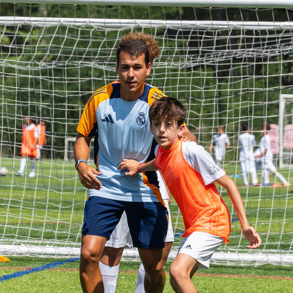 Héctor Jiménez Pose tweet media