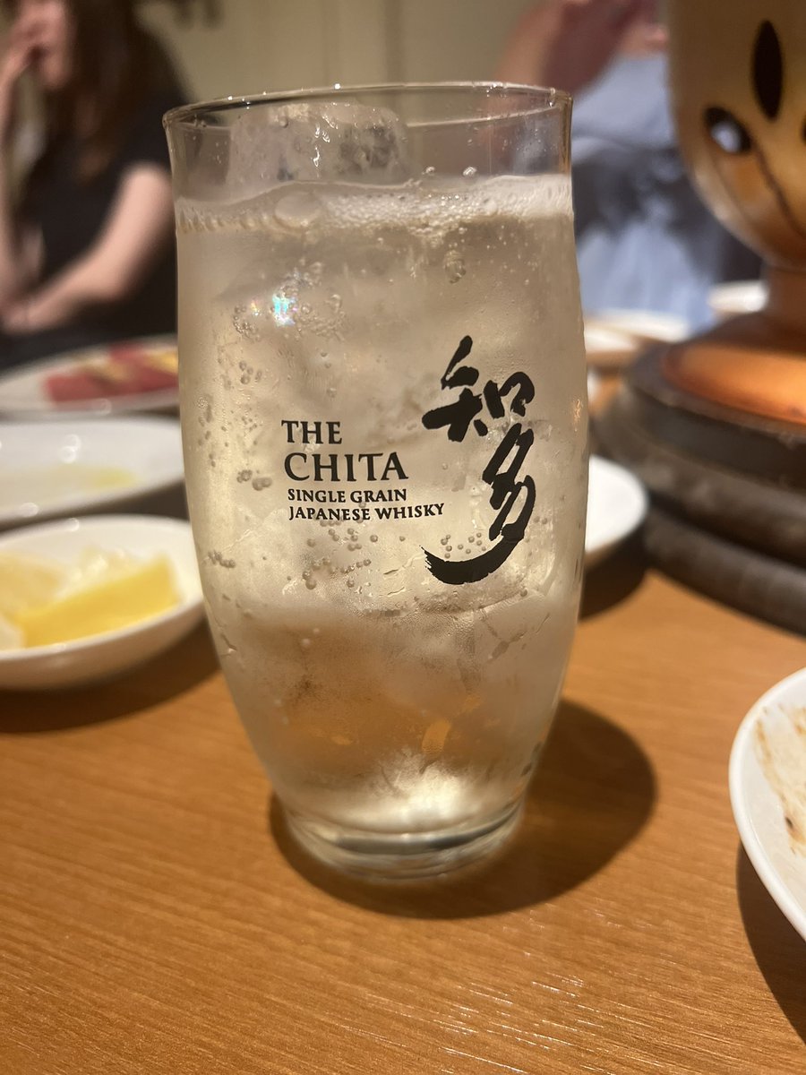 syoroom's tweet photo. 初の焼肉まるは@五反田🥩

肉質よいのにちょーリーズブル
赤身4種は2000円いかずでこれは人気でる
よくあるペラペラ肉ではなくしっかり食べ応えあるサイズ感

おいしゅーございました😆 https://t.co/I5cud0lb5k