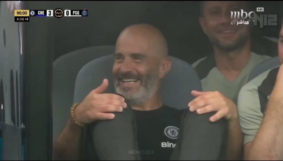 JosephKrobbie's tweet image. The same people who were saying saleng should stay home and skip training are now calling Ribeiro unprofessional for doing exactly what they were advocating 🤣😂