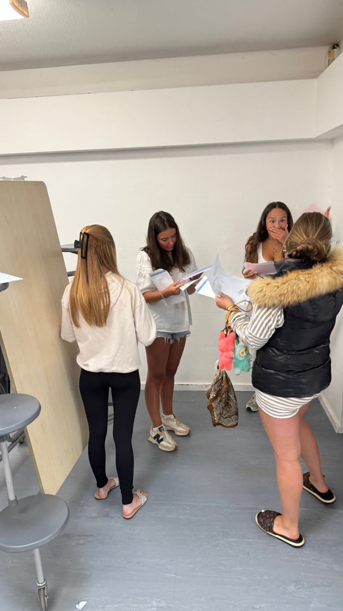 Orion Coopers School tweet media