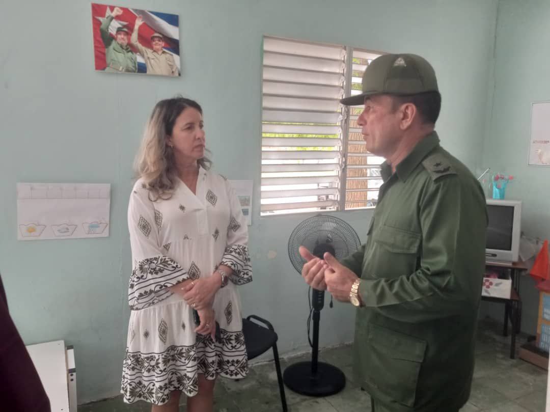 Naima Trujillo Barreto Ministra de Educación, visitó la Casita Infantil del Estado Mayor del Ejército Oriental, constatando el trabajo que allí se realiza en función de la atención de los pequeños.
#FARCuba