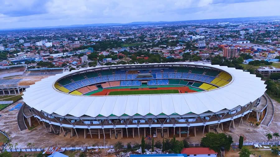 athmandena's tweet photo. CAF waruhusu mashabiki 41,600 pekee kuingia Uwanja wa Benjamin Mkapa (wenye uwezo wa mashabiki 60,000) Ijumaa hii kwa robo fainali ya CHAN 2024 kati ya Tanzania 🇹🇿 na Morocco🇲🇦 🔥⚽
 
#adsports #CHAN2024 https://t.co/X5IoObByAi