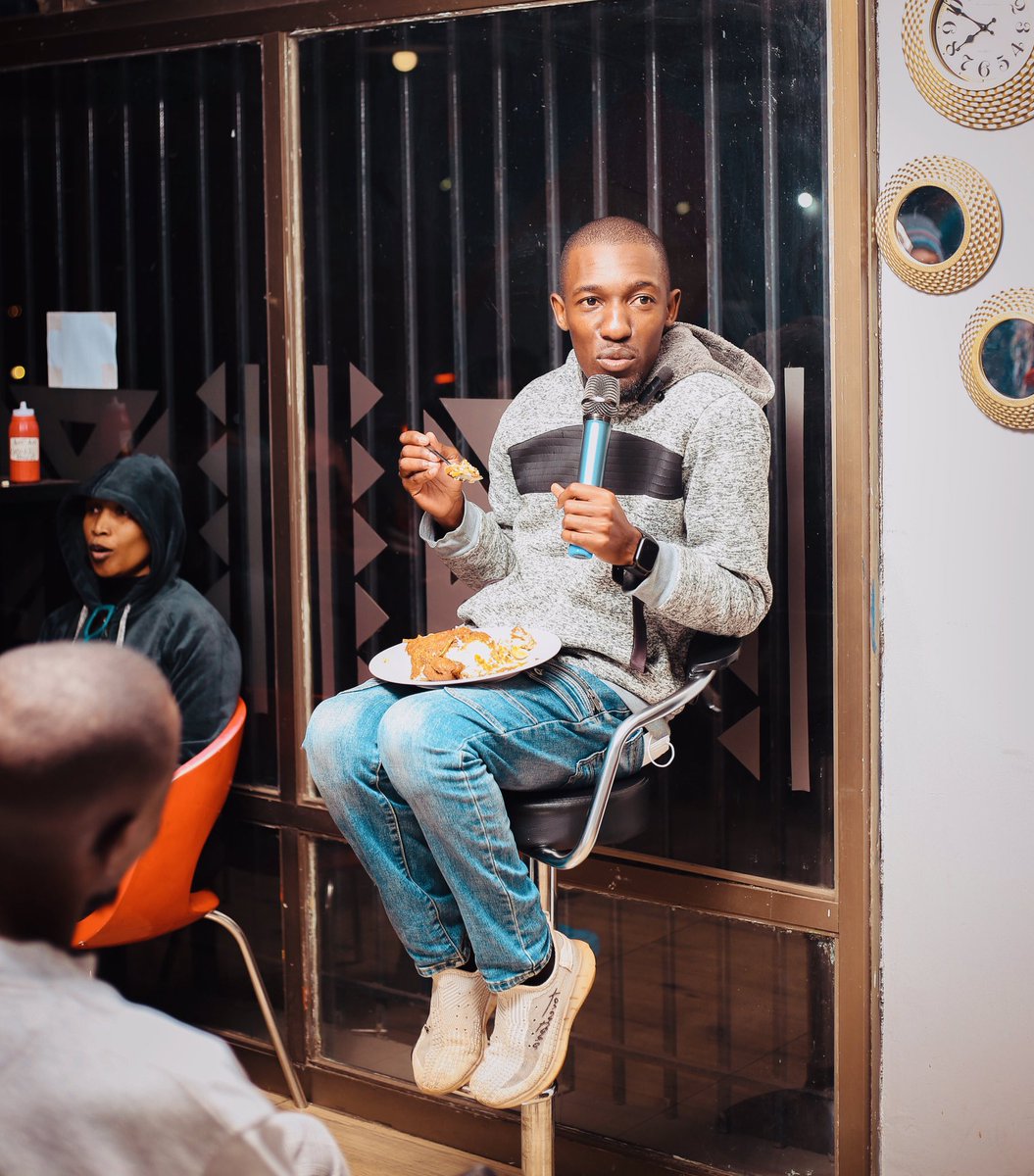 Comedy iyadlisa 🤣🤣🤣📌

Just play the game differently