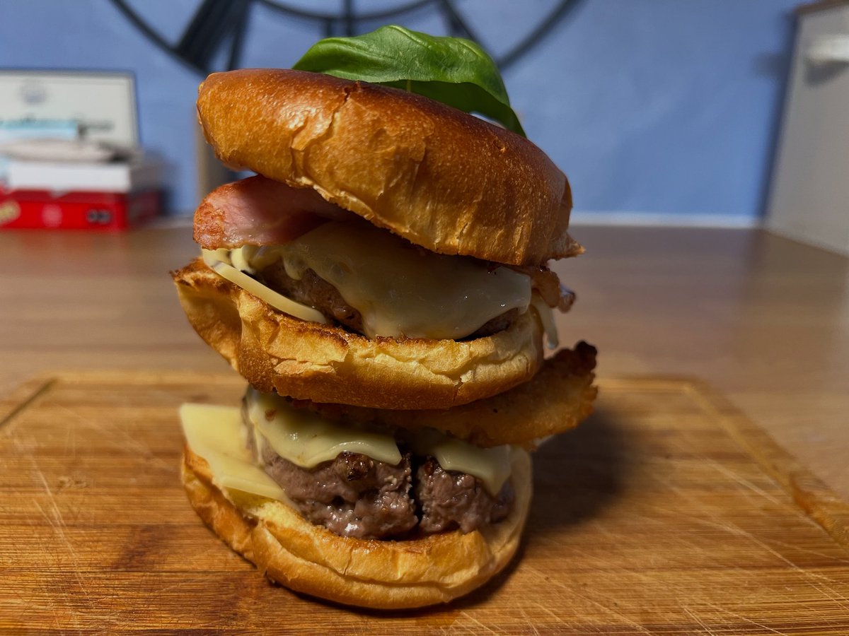 Mike Fair tweet media