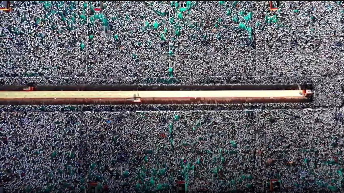 MaayonTweetz_'s tweet image. Rocky is fictional 
VIJAY is real 💀🔥