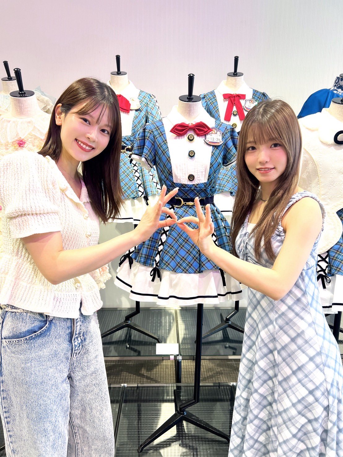 【8/7必着】YERI B4 ジフンくん ninaᵀᴿᴱᴬˢᵁᴿᴱ on X: 