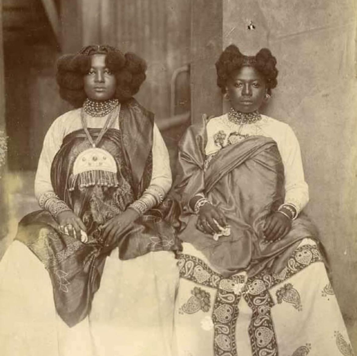 Two wealthy women of Madagascar, 1900s