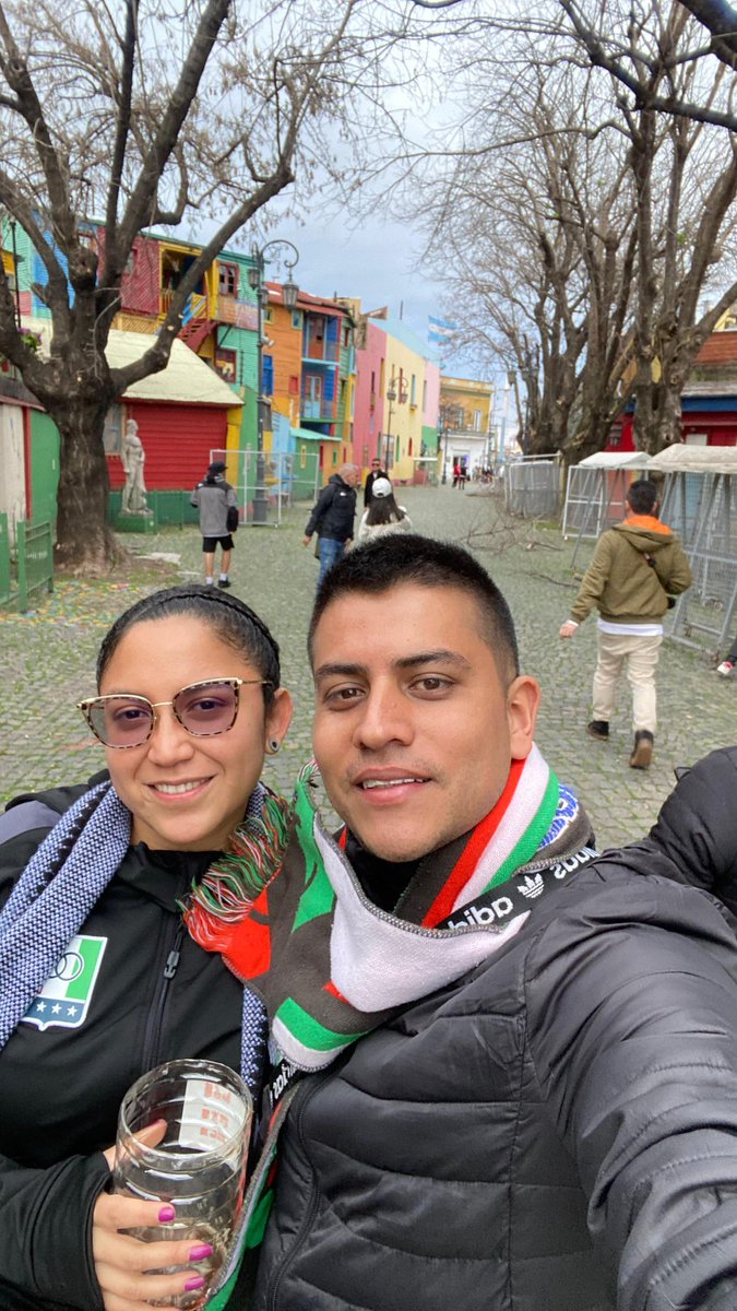 30___06's tweet photo. Buenos Aires 🥰🇦🇷⚽ 
¡Tan lejos como se pueda llegar!🇮🇹🗺️
GRACIAS FÚTBOL POR REGALARME LOS MEJORES MOMENTOS DE MI VIDA https://t.co/5E0mODNA1H