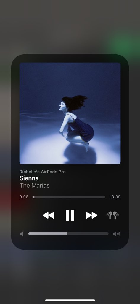 chaerzyuu's tweet image. my twitter profile
. my lock screen
. last song
. first pinterest photo