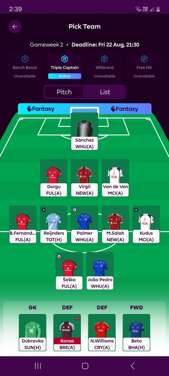 123Blueflags's tweet photo. @JimTalksFpl Ima triple captain him. West ham are a relegation team. Also rate my team outta 10 https://t.co/GoVADsM63k