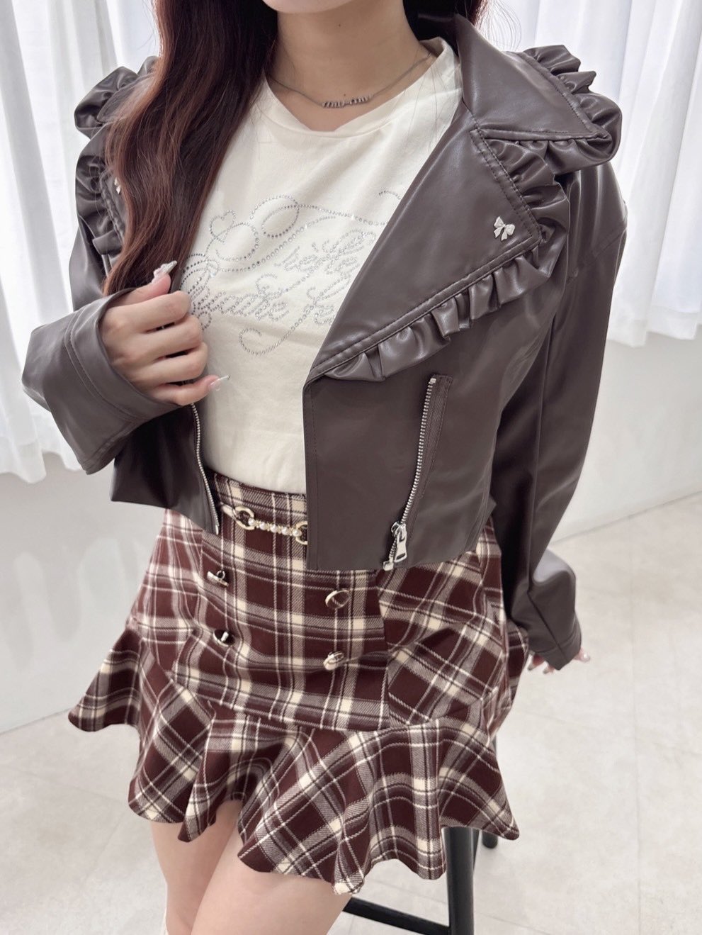 evelyn フリルライダース ブラック