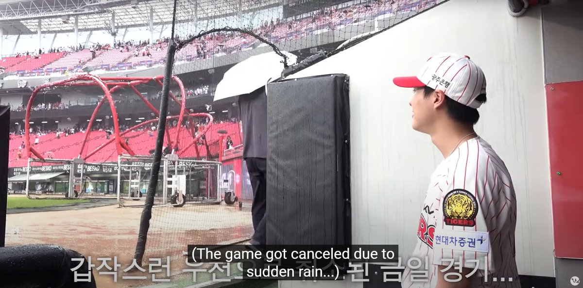 OOLITOUR's tweet photo. not him trained so hard and the game got cancelled TT https://t.co/Ral2c5aAze