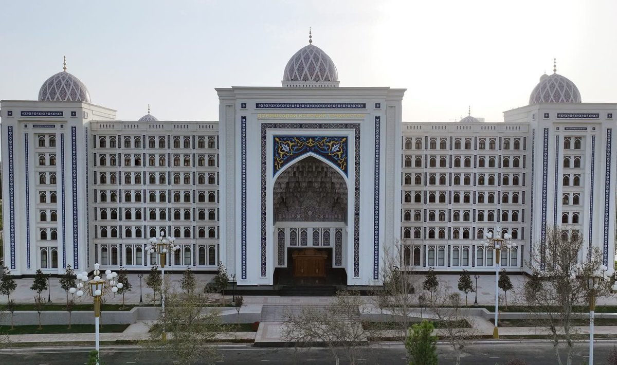 86Nizom's tweet photo. افتتاح الجامعة الإسلامية في طاجيكستان باسم الإمام الأعظم أبو حنيفة النعمان بن ثابت https://t.co/i2v2Py9vPJ