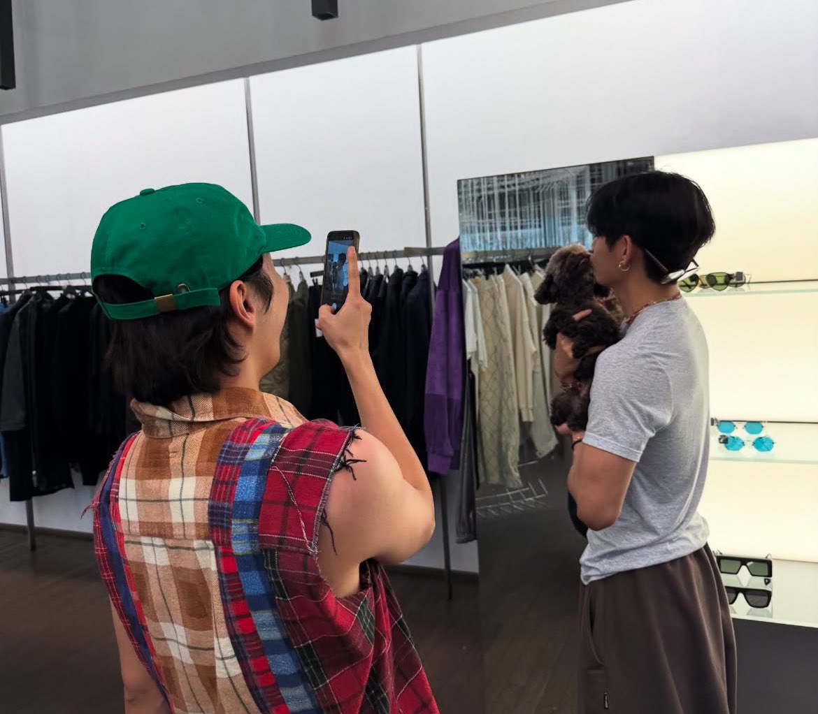 the photo                       behind the scenes