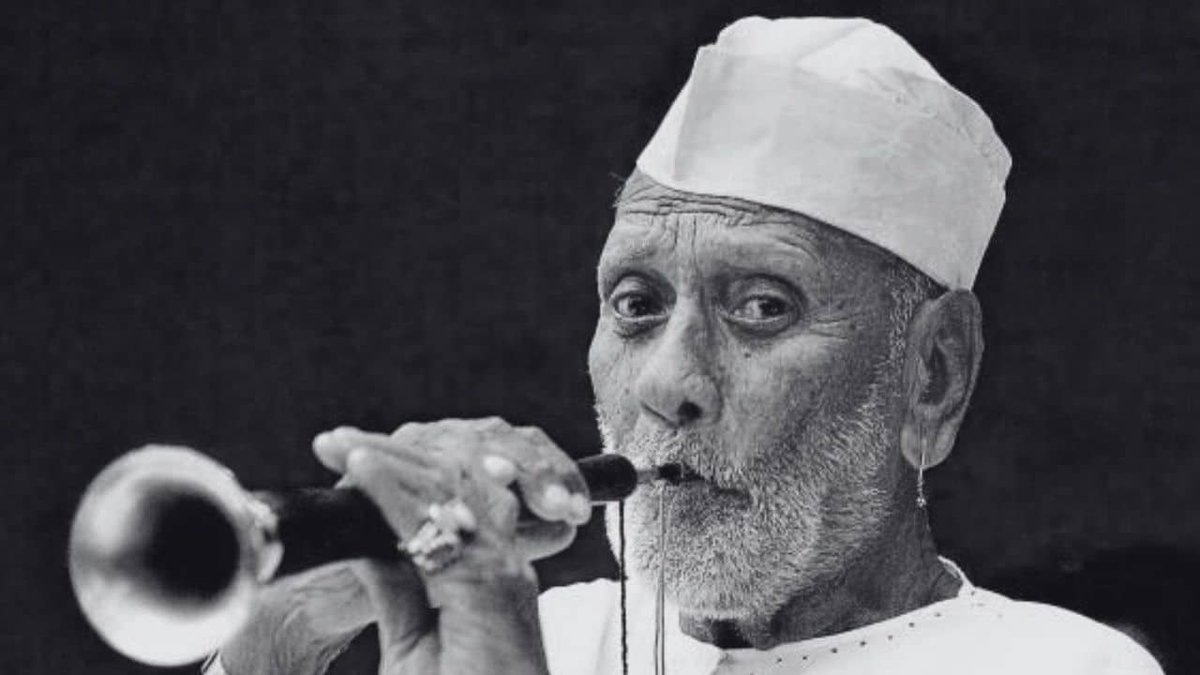 🎵 Honoring Ustad Bismillah Khan on his 19th death anniversary – the Shehnai maestro who took India’s music to the world stage. 🌍✨
👉 Discover his legacy here!
#UstadBismillahKhan  #ShehnaiMaestro  #IndianMusic 
editorialge.com/ustad-bismilla…