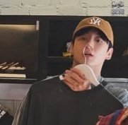 🐾💌🎀🪭 tweet media