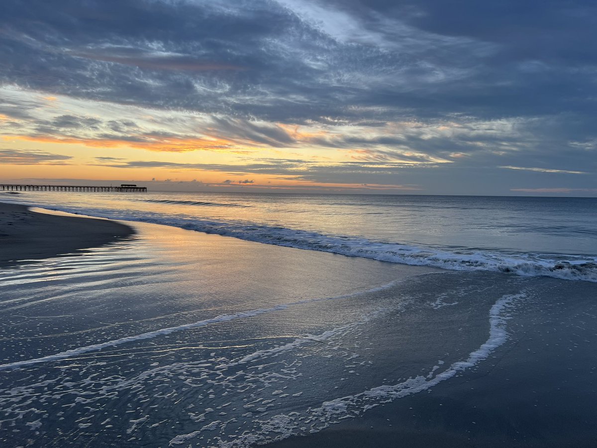 CarolinaGirlGen's tweet photo. Grateful that Erin is passing us by. High tide yesterday almost washed over our nests but looks like they are ok for now.
Have a great Thursday!
#turtlepatrol #Seaturtles #beachlife https://t.co/zhj7Vp6Oc3