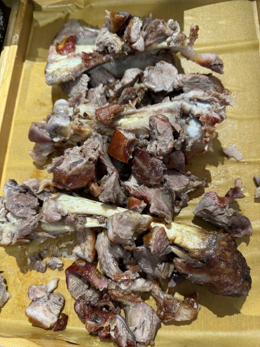 🌎 (@zhengjiudiqiu) on Twitter photo 