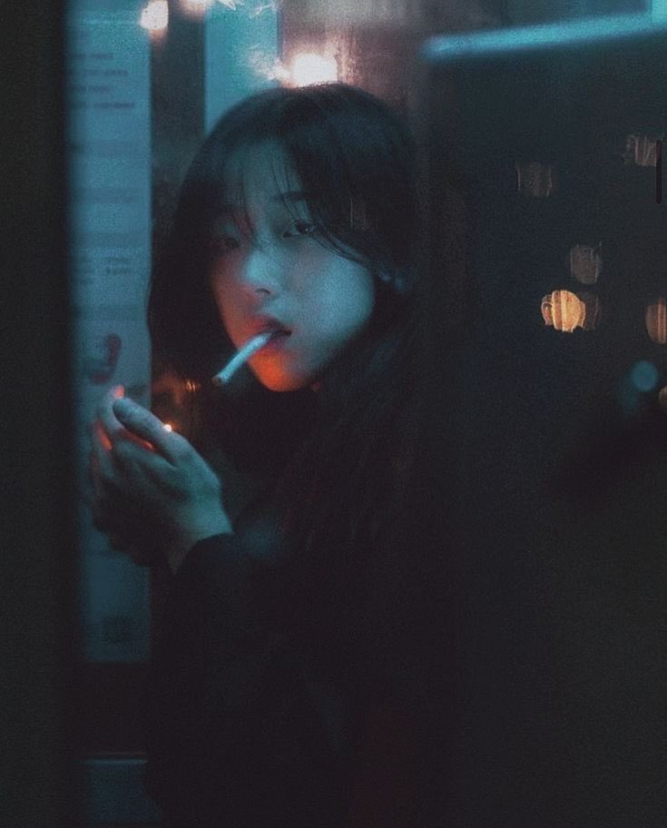 こちらまだご予約受付中です💭

NANA風にしようと思ってたけど、テイストを変えてちょい悪大人系にしたいと思います☺️🍷

小物でウィスキーグラスとかタバコとか用意できたらなって思ってるので、ぜひ撮影してくださいっ