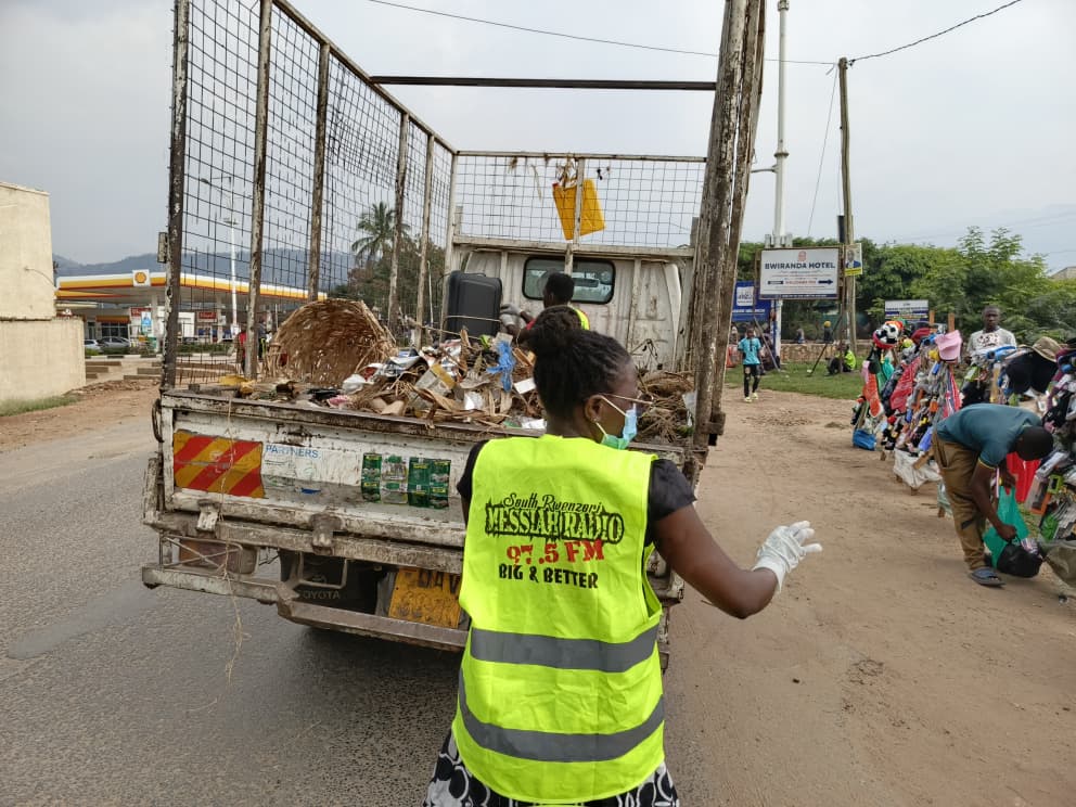 Kasese is READY!
Today, locals, institutions &amp; KTIF members joined hands to CLEAN the town ahead of the #tuskerliterwenzorimarathon2025  . Our town is our pride. Welcome to the cleanest town !.