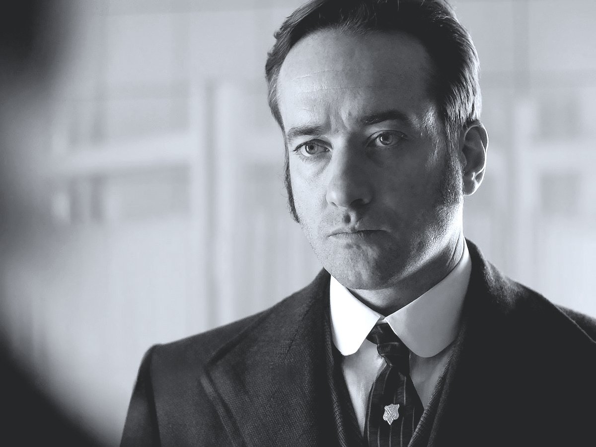 toricoyahhh's tweet image. 🖤 #RipperStreet