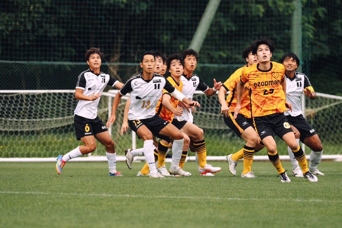 BtopHokkaido's tweet photo. 【試合フォト📸】
2025.8.17(日)
2025 年 第 48 回 北海道サッカーリーグ 第9節
vs #sabas
試合の様子をお届けします✨
応援してくださった皆様
熱い声援をありがとうございました🔥
#BTOP #BTOP2025 #BTOPMatch https://t.co/RGlFCtlW5O