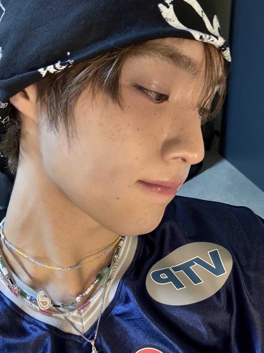 CIX_twt's tweet photo. 좋아하는 거 보여줄게~~👇

#CIX #씨아이엑스 #현석 #윤현석 #서기 #막내 #FIX #픽스 #픽스내거 https://t.co/Be7go90dIO