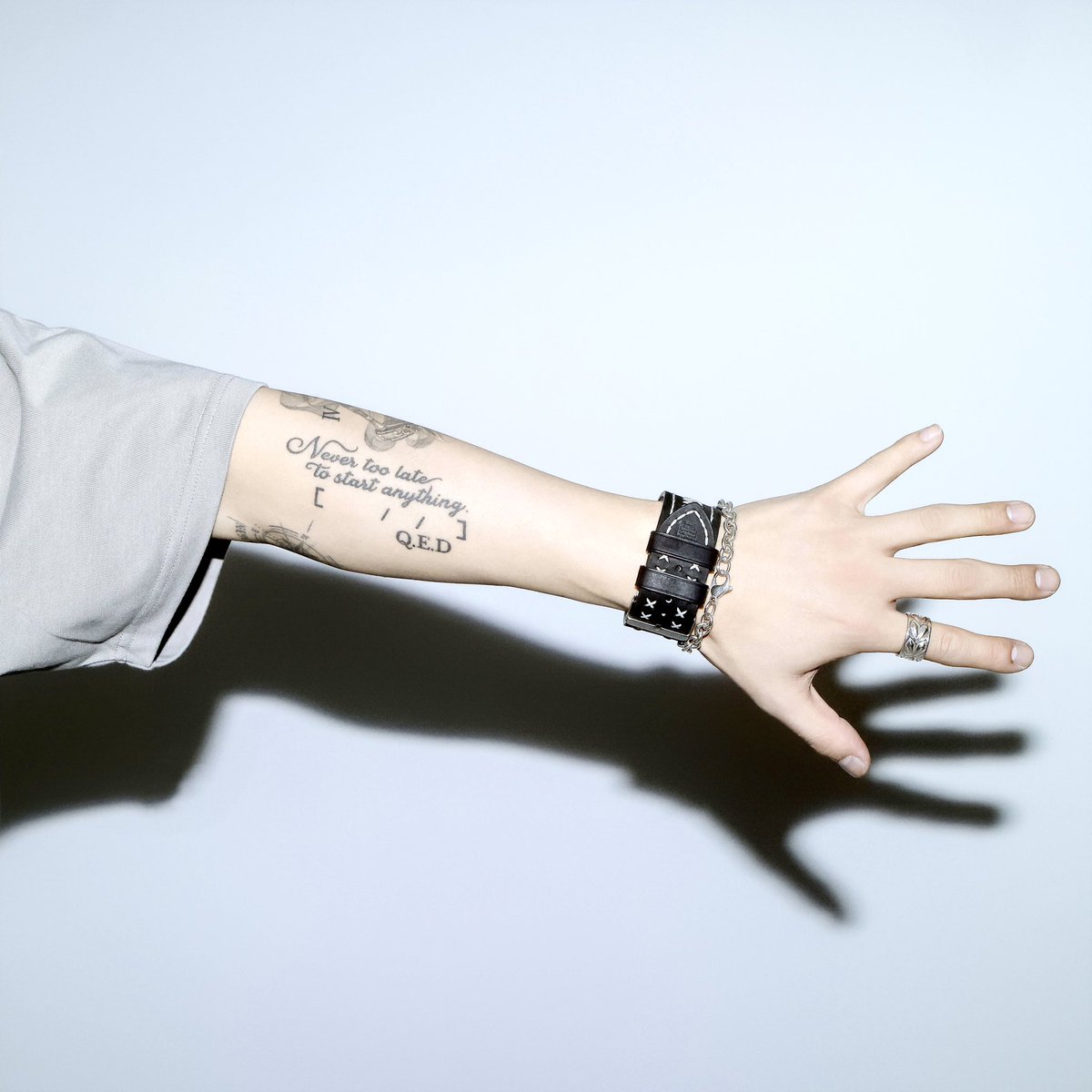レザーブレス予約販売】 3分で完売したLEATHER BRACEの予約販売が決定