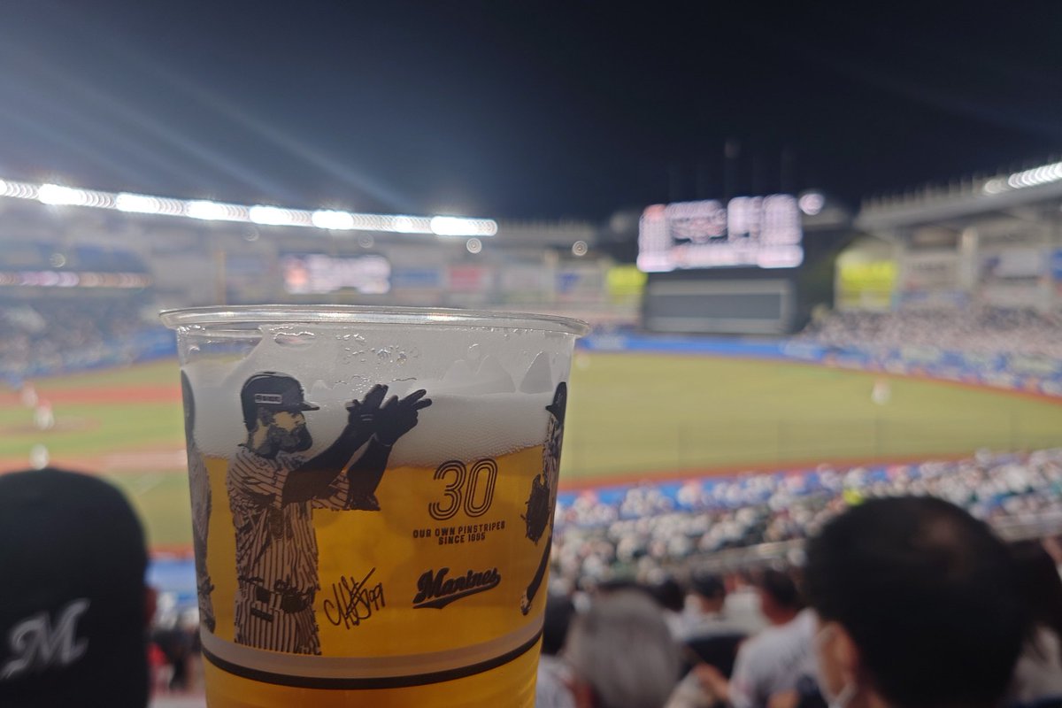 roll_hack's tweet image. 本日の球場メシ。
千客万来の横山の台湾まぜそばとザクチキポテト
#chibalotte 
#RakutenEagles